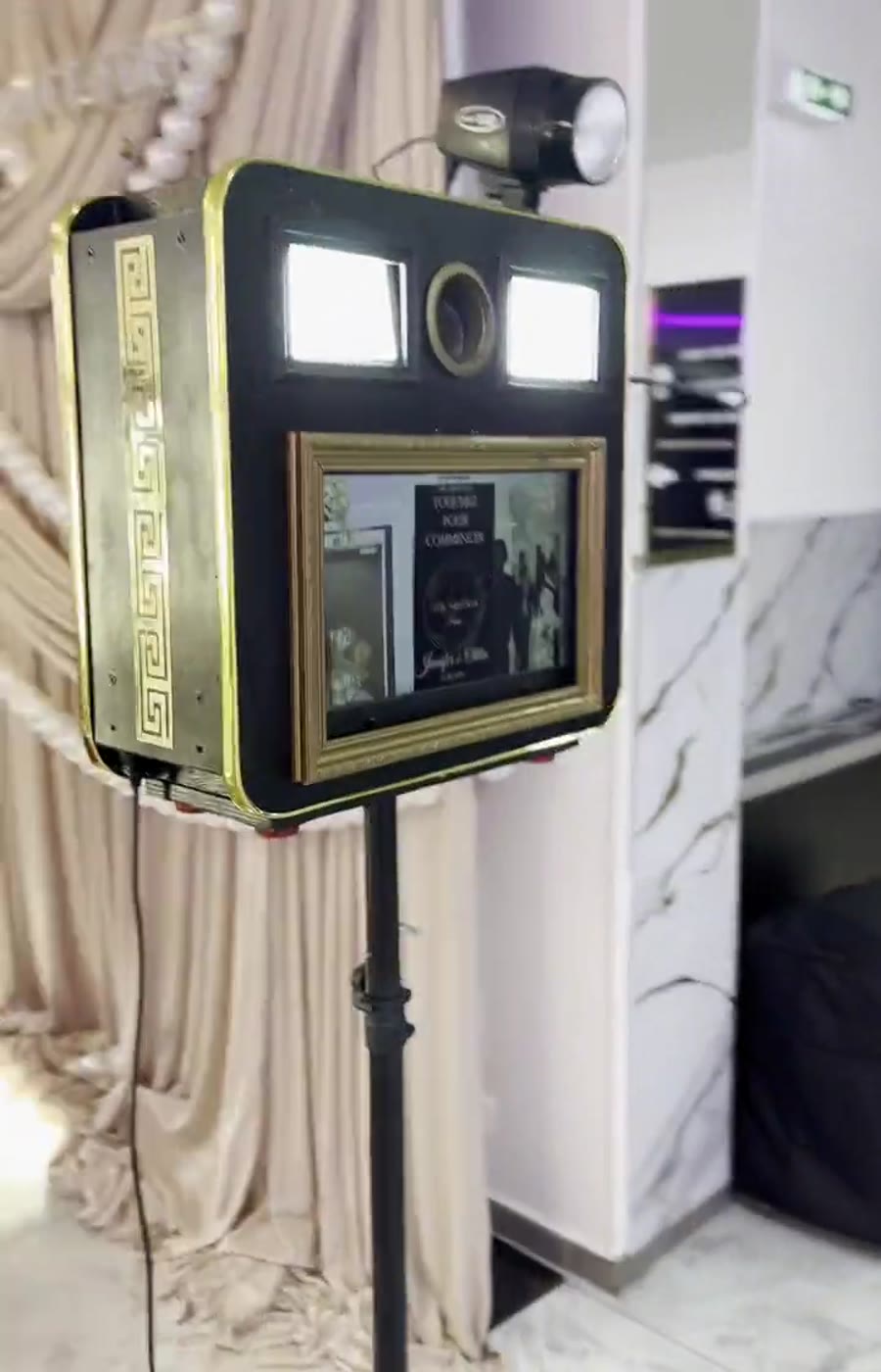 Photo extraite d’une prestation réelle MySelfieBooth : machines, invités et coulisses